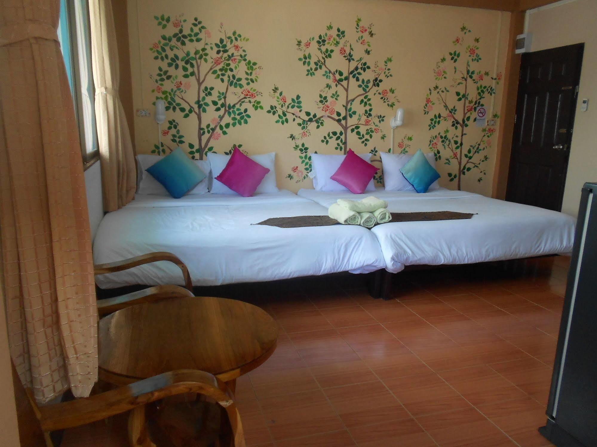 Sweet Home Guesthouse Krabi town Eksteriør bilde